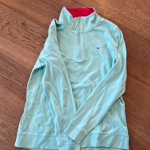 Greenish/ blue vineyard vines have zip top size medium